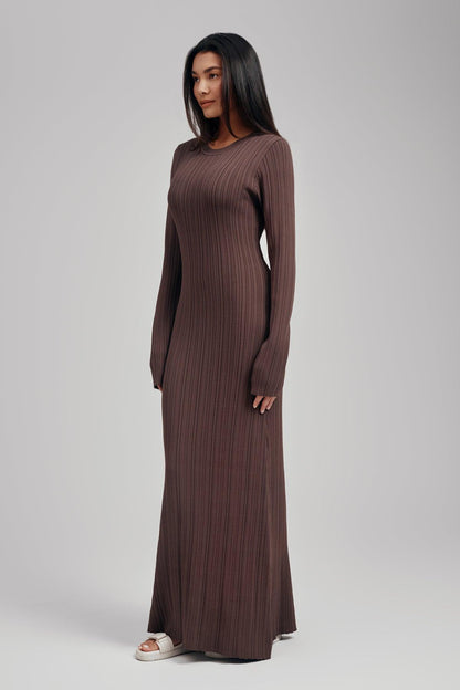 Nouria | Brown Maxi Dress